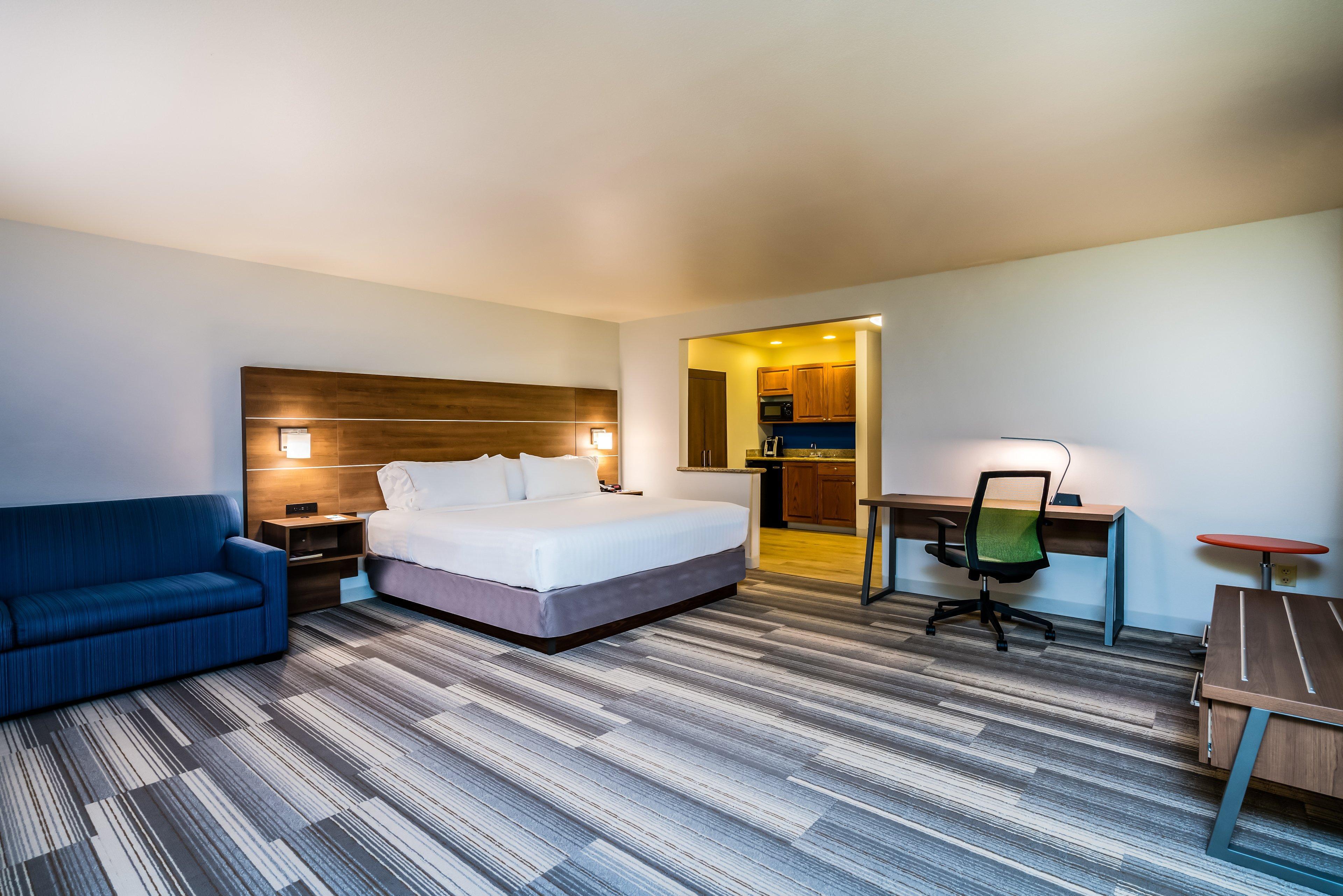 Holiday Inn Express & Suites Rocky Mount Smith Mountain Lake By Ihg Exterior foto